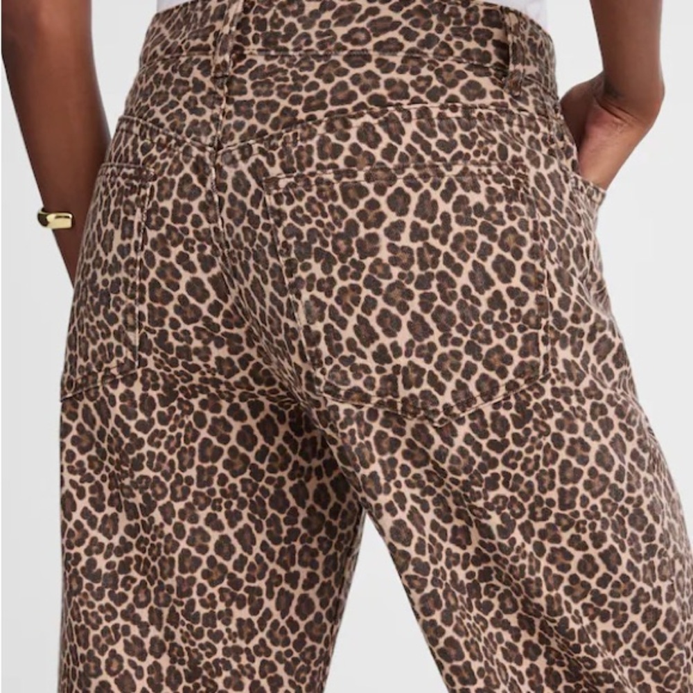 Madewell Leopard Print Barrel Jeans - Picture 4 of 11